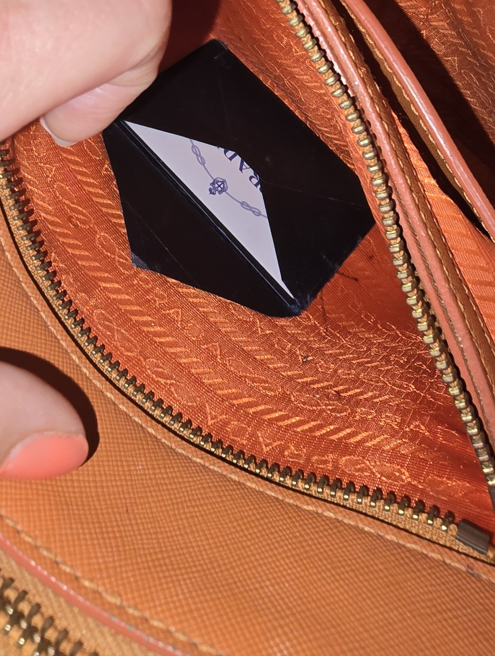 Prada bicolor saffiano leather tote bag w crossbody strap - Picture 15 of 16